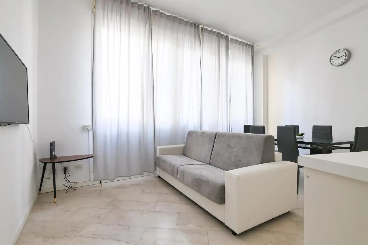 PRESTIGE BOUTIQUE HOMES - Duomo 1 Milán 0*,
