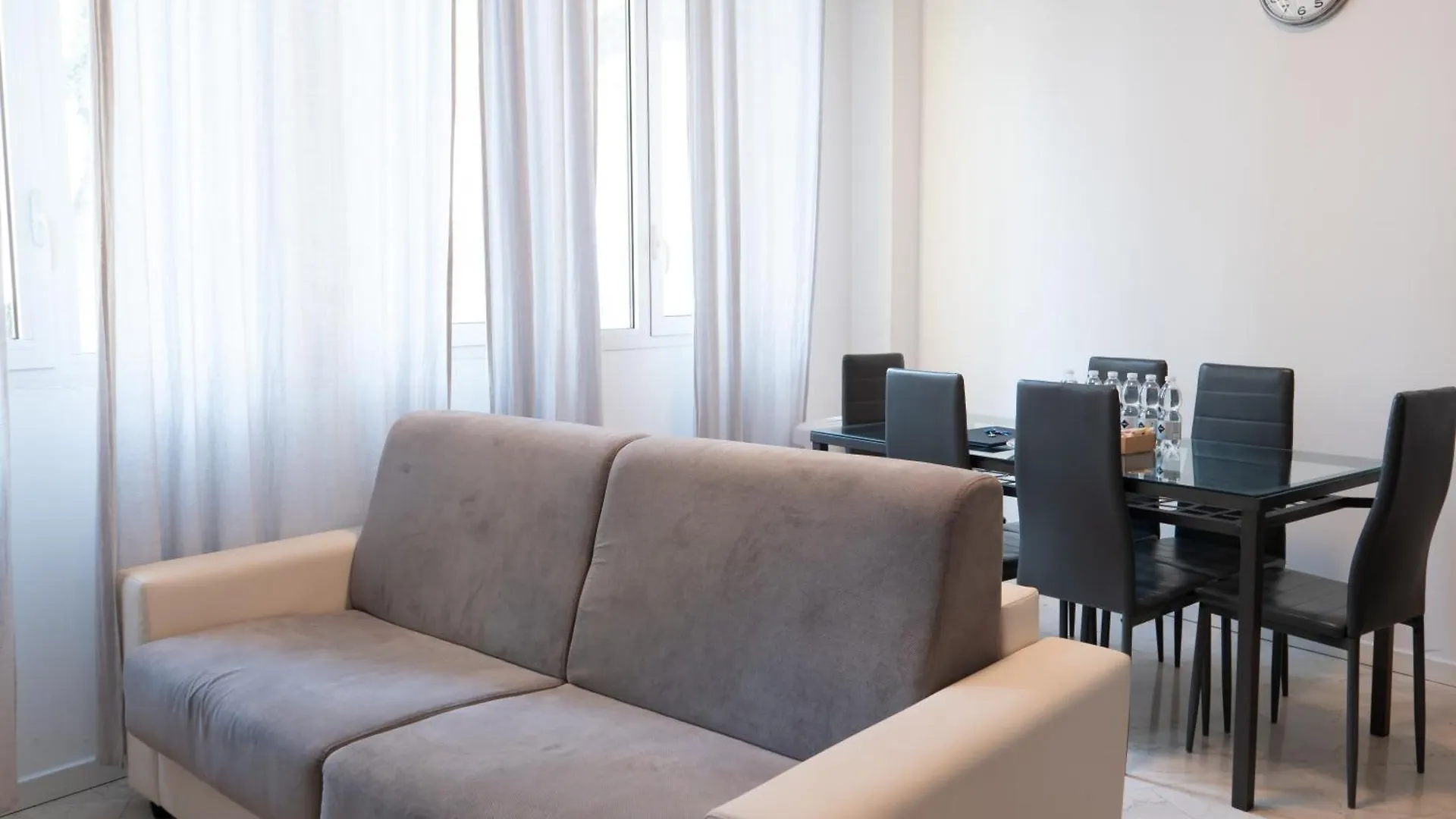 PRESTIGE BOUTIQUE HOMES - Duomo 1 Milán